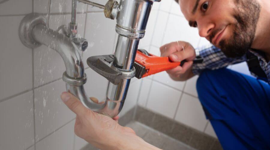 Professional same day plumber services in Oquawka, IL